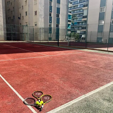 Modern With A Big Pool And Free Parking Gandía
