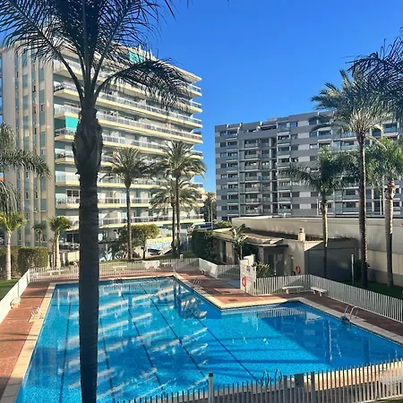 Apartment Modern With A Big Pool And Free Parking